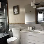 Ξενοδοχείο Avellaneda 4*