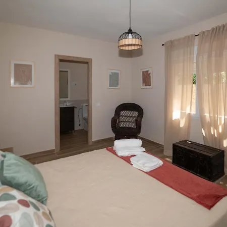 Hotel Avellaneda Navahonda