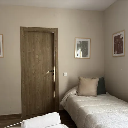 Avellaneda Hotel Navahonda